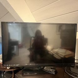 Vizio 32" Class FHD LED TV. With remote