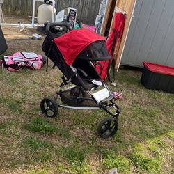 Mountain Buggy Stroller Red/Black