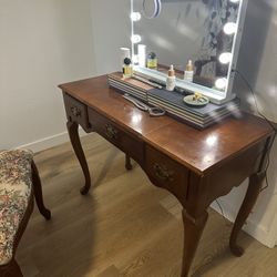 Gorgeous Vanity With Gold Detail