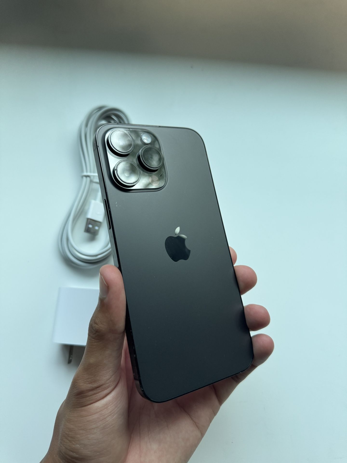 iPhone 14 Pro Max – 128GB, Unlocked, 100% Battery