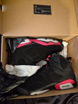 Jordan Retro 6  size 10.5