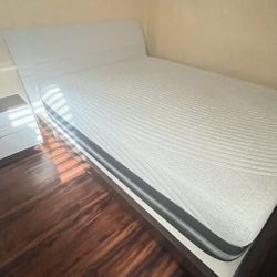 Seven-piece bedding set Queen Bedroom Set 