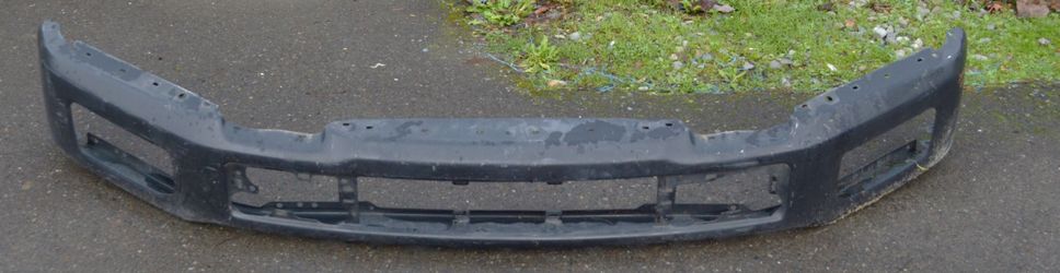 USED REF#M185 || 2018-2020 FORD F-150 || FRONT METAL BUMPER COVER ONLY