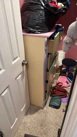 Free Girls Bedroom Set Dresser Chest Bed Frame 2story