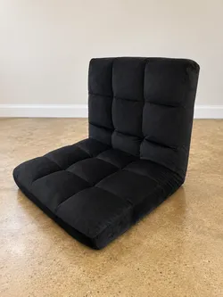 Adjustable floor chair