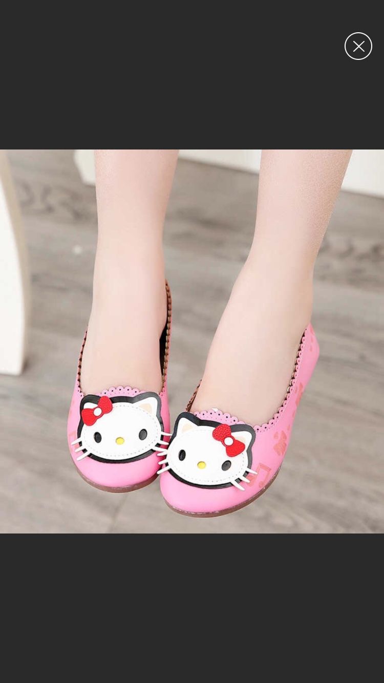 New hello kitty flat shoes size 5.5 6 7