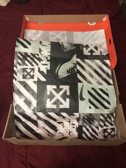OFF-WHITE HYPERDUNKS