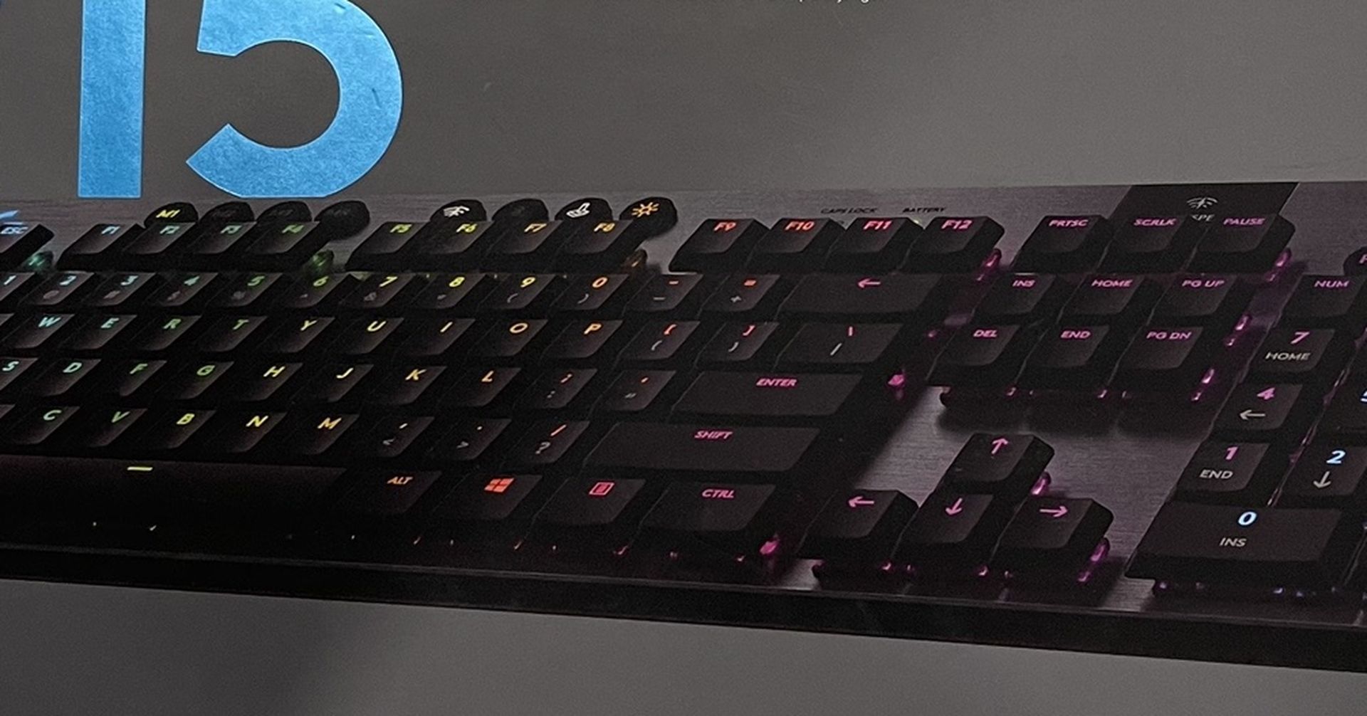 Gaming Keyboard Logitech Clicky G915 WIRELESS - Perfect condition! - SouthEast Austin 78744