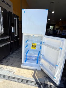 Refrigerador de 24” a Pagos