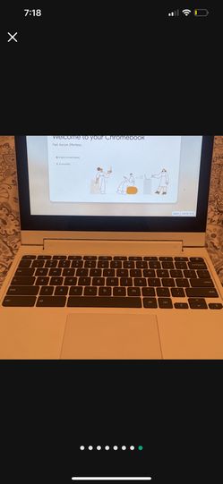Chrome Book Lenvo Os White