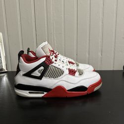 Air Jordan 4 Retro Fire Red Size 10.5 