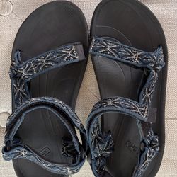 teva blue black velcro strap sandals Size 5 or Women 7