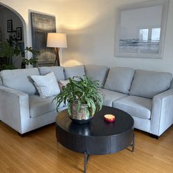 Sectional Sofa, Seats 5 Adults Comfortably