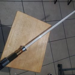 Star Wars OBI WAN KENOBI Force FX Metal Lightsaber Collectible Made by Hasbro