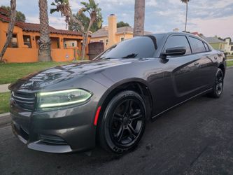 2015 DODGE CHARGER SE