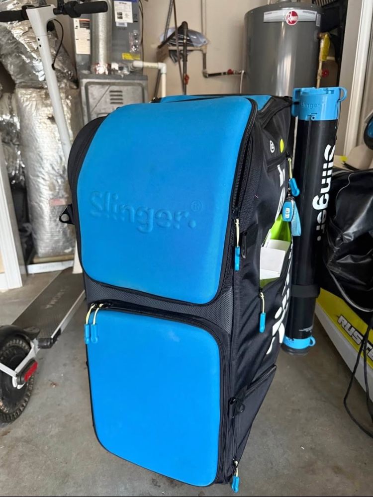 Slingerslam-Backpack-Tennis Ball Machine