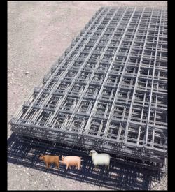 🐏🐐PANELES DE 4 PIES DE ALTURA X 10 PIES DE LARGO, CALIBRE 6 GRUESO $28