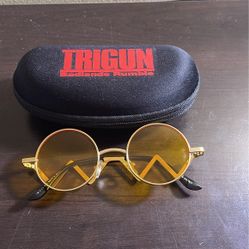 Trigun Badlands Rumble Special Edition Glasses With Case
