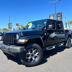2021 Jeep Gladiator Sport S Pickup 4D 5 ft