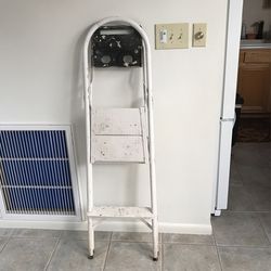 Step Ladder