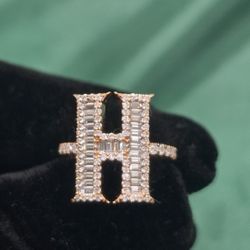 INTIAL "H" VVS D MOISSANITE  AND 925 STERLING SILVER  ROSEGOLD