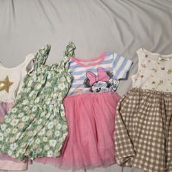 Girl's Outfits, Size 2T & 3T, excellent conditions $5 Each