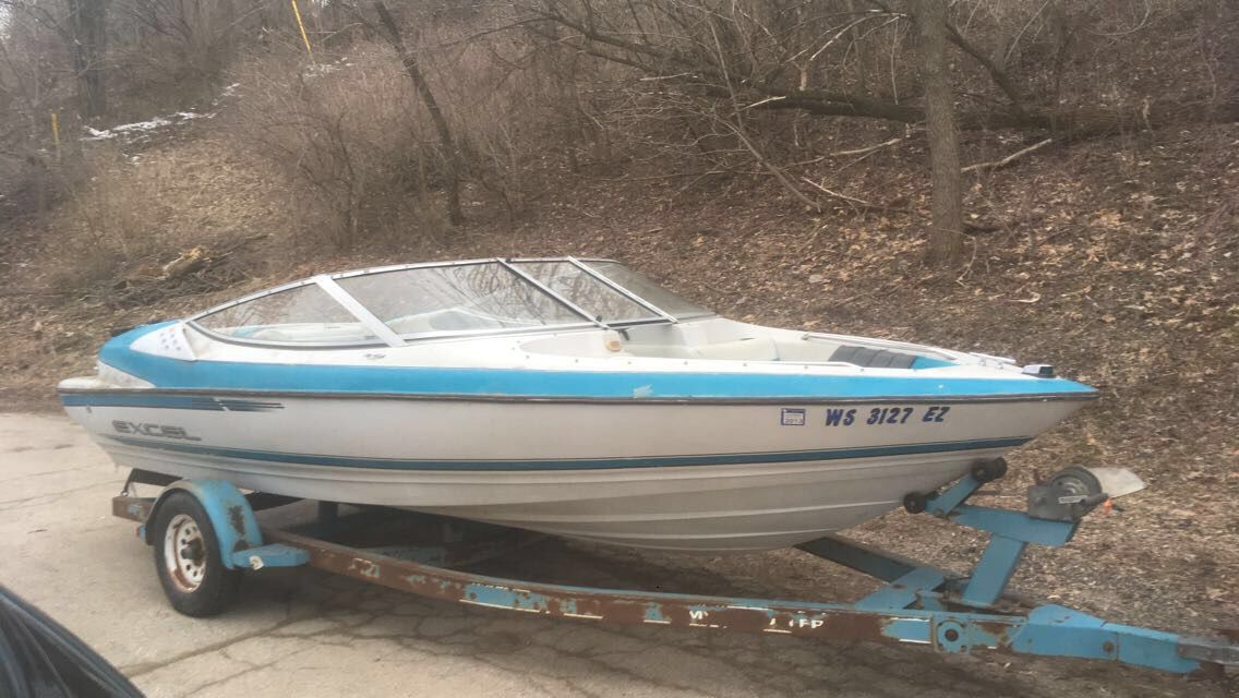 Excel sx18 18ft boat and trailer