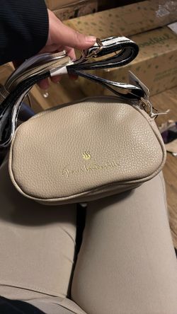 Woman’s Crossbody Bags