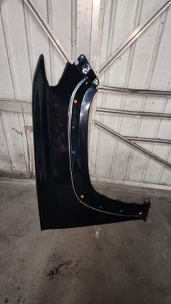 2016-2024 TOYOTA TACOMA RIGHT FENDER