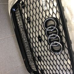 OEM Audi Grill