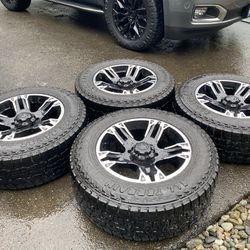 4 Ultra Motorsports Wheels and Tires 18”