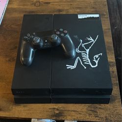 PS4 With Controller