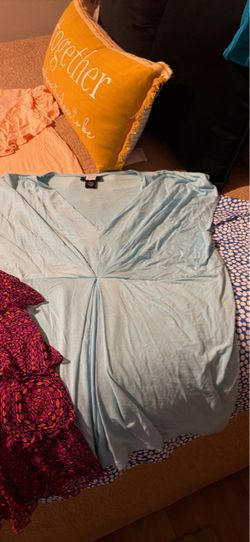 Women’s tops