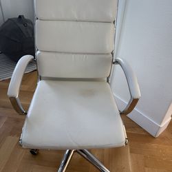 White/ivory office chair