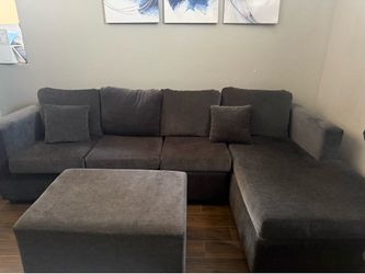 SMALL SECTIONAL