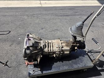Used 5 speed manual transmission for Toyota Tacoma