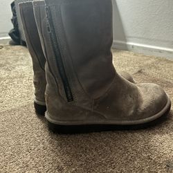 UGGS Boots