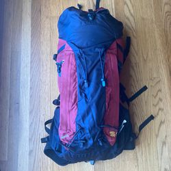 Mountain Hardware “Sortie” Back Pack