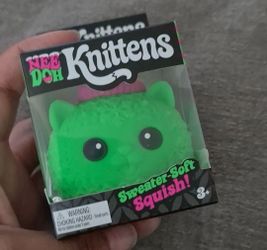 Nee Doh Knittens Green Squishy Toy