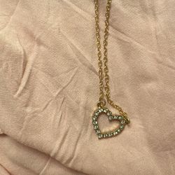 heart necklace! 