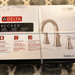 Delta  Becker Spotshield Stainless 2-handle Widespread WaterSense High-arc Bathroom Sink Faucet with Drain