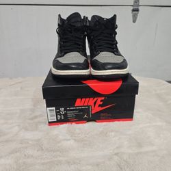 Jordan Retro 1  Size 12 Shadow 
