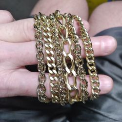 Ladies Gold Toned Bracelet