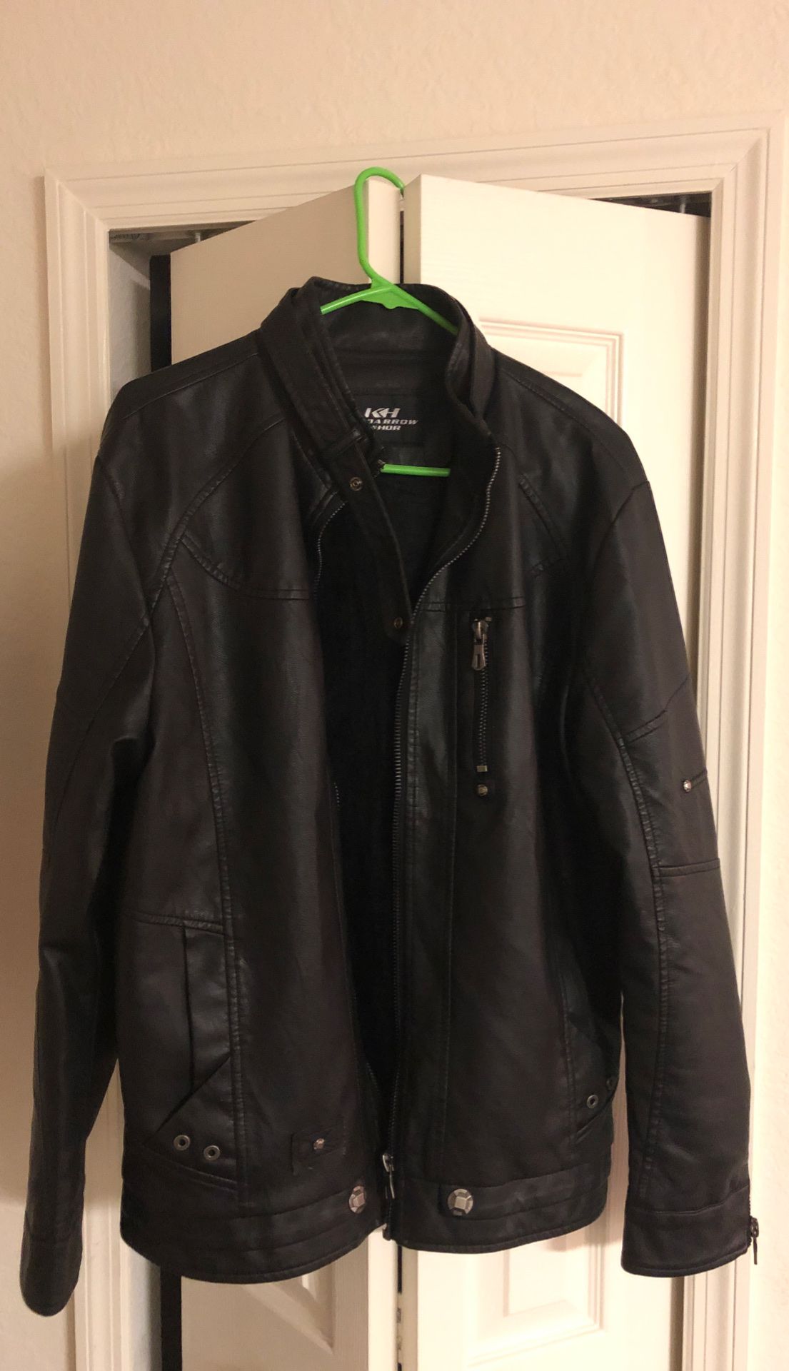 Men’s leather motorcycle jacket brand new