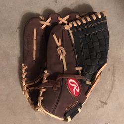 Rawlings Leather Glove