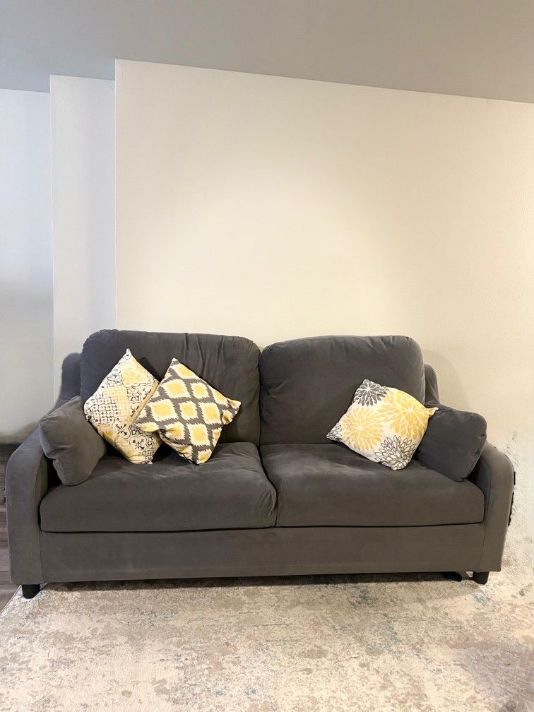 IKEA VINLIDEN Dark Grey Sofa (Decor Pillows Included) Needs To Go Before 10/30