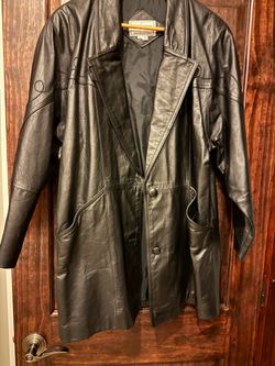 Women’s leather jacket