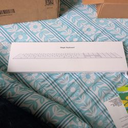 Apple Magic Keyboard MXCJ3LL/A