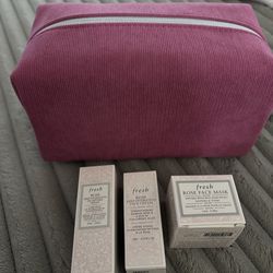 NEW FRESH 3 PIECE SKINCARE SET IN ZIPPERED CASE $10!!!
