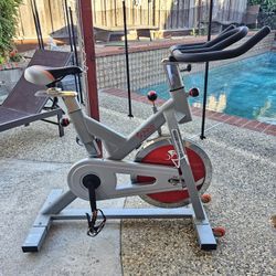 Sunny Health & Fitness Cycle 